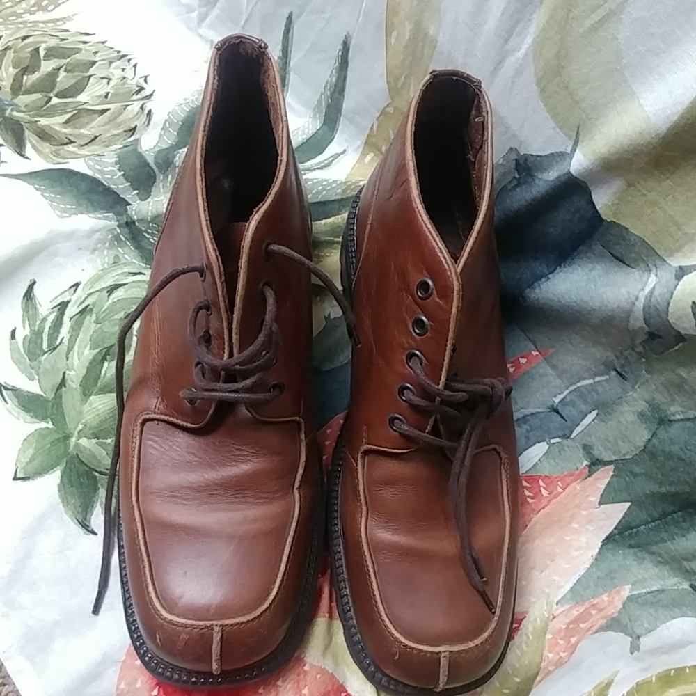 Kenneth Cole shoes